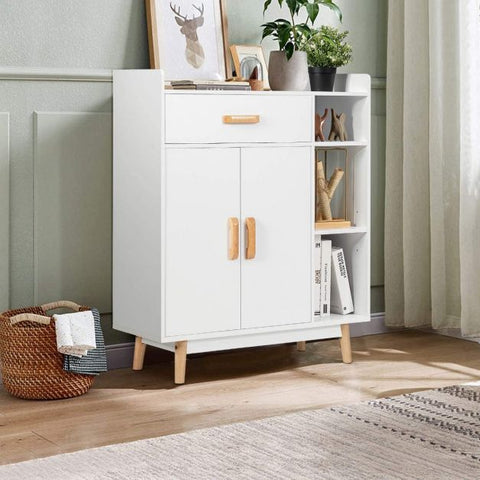 Minimalistic and Sleek Wooden Bookcase with Moveable Shelves and Sleek Finish