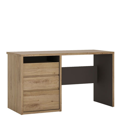 Simple and Elegant Working Desk