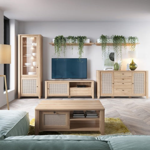 Fairfield Coffee Table with 1 Drawer in Birch Oak with Rattan Front
