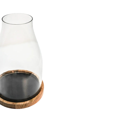 Minimalistic and Elegant Clear Lantern