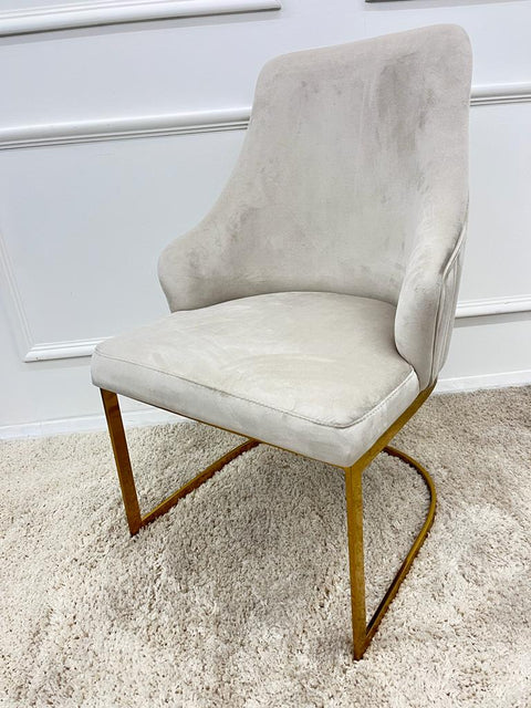Elegant and Modern Dining Chair with Velvet Seat and Comfortable Cradling Design