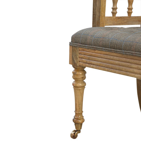 Luxury Hallway Bench with Multi Tweed Button Design and Oak-ish Finish