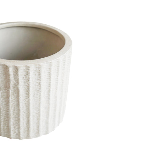 Modern Outdoor Textured Planter set of 3