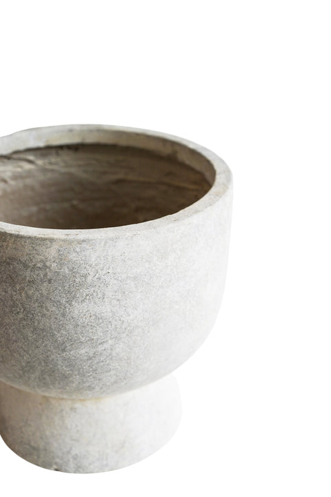 Contemporary Weather-resistant Bowl shaped Planter set of 3