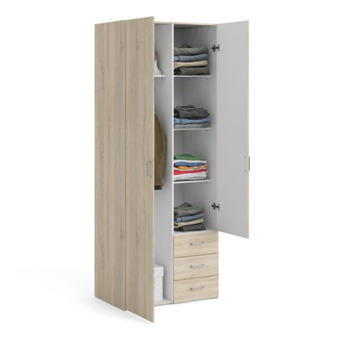Modern and Minimalistic Wardrobe with Prine and Clean Finish