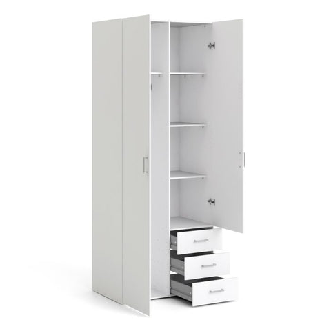 Modern and Minimalistic Wardrobe with Prine and Clean Finish