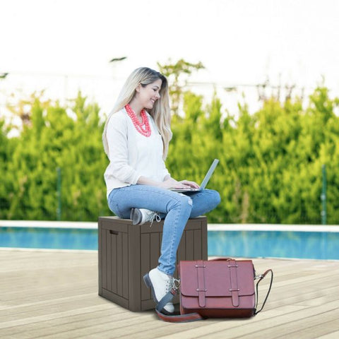 Lockable Lid Outdoor Shed with Easy-Carry Handles