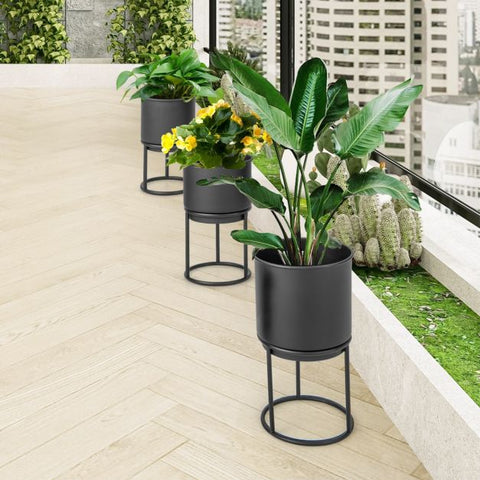Garden High-Strength Metal Planter Set in Black