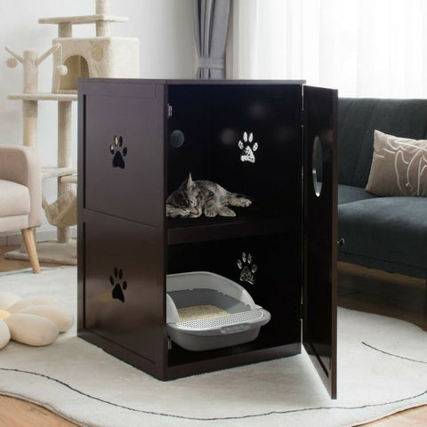 Two-Tier Design with Entry Hole and Enclosed Door